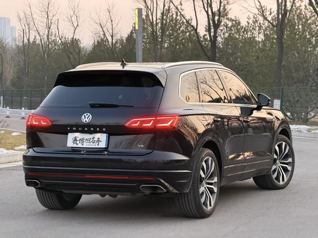 Volkswagen Touareg 2018 car image #7