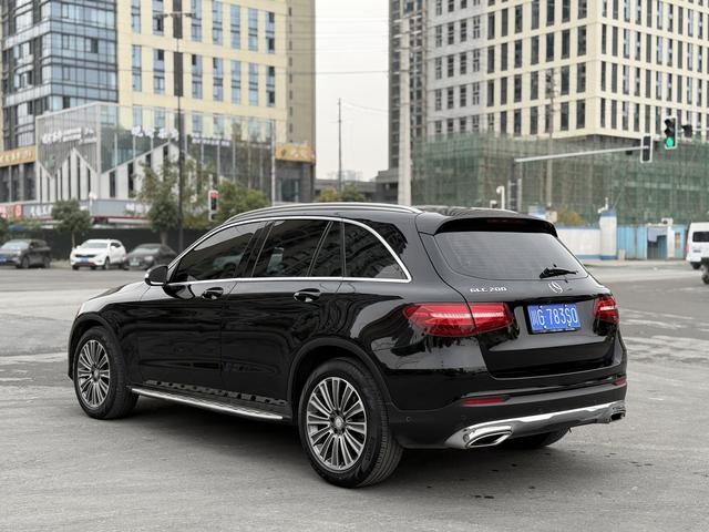 Mercedes-Benz GLC Class 2016 car image #7
