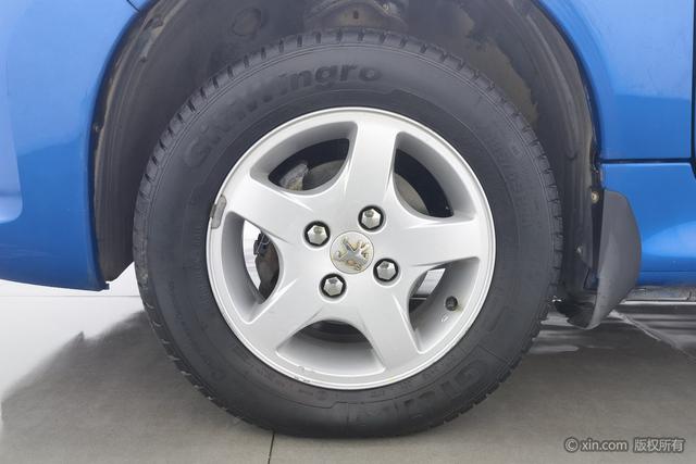 Peugeot 207 2014 car image #7