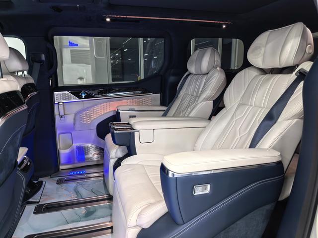 Zeekr 2023 car image #7
