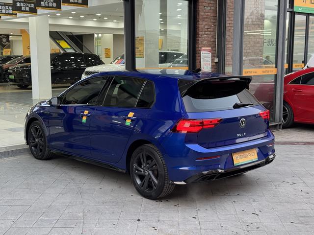 Volkswagen Golf 2021 car image #7