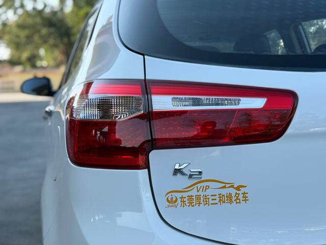 Kia K2 2014 car image #7