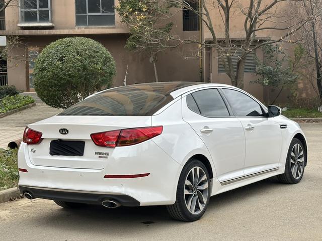 Kia K5 2015 car image #7