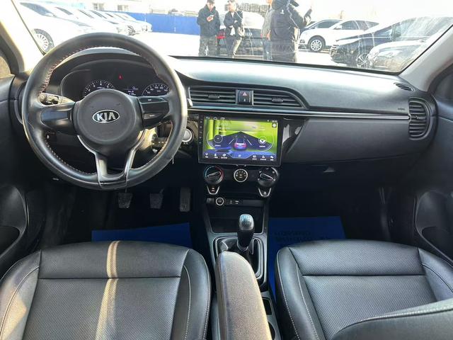 Kia K2 2018 car image #7