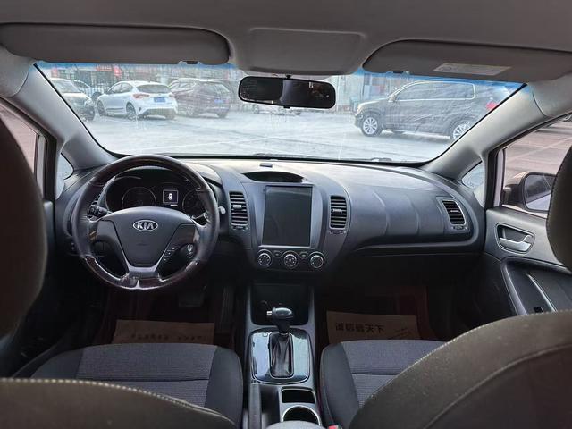 Kia K3 2018 car image #7