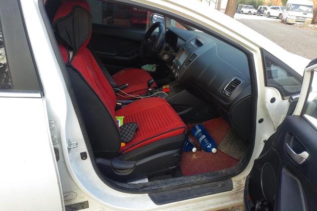 Kia K3 2015 car image #7