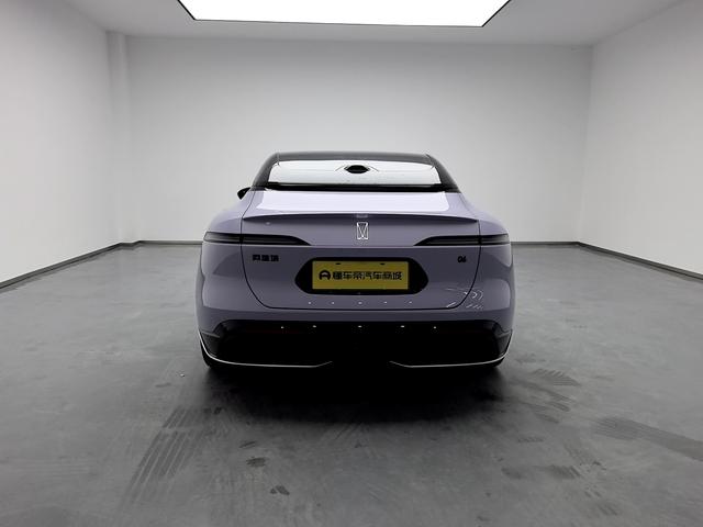 Avatr 06 2025 صورة سيارة #7