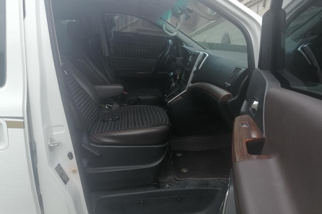 Forthing CM7 2018 immagine di auto #7