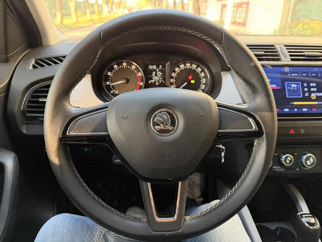 Skoda Fabia 2016 #7 Skoda Fabia 2016 car image #7