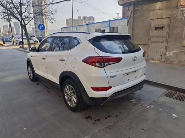 现代 途胜 2017 汽车图片 #7