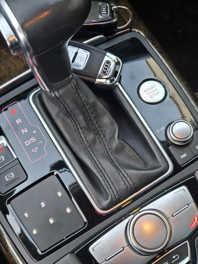 Audi A6L 2015 car image #7