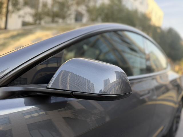 Tesla Model 3 2020 car image #7