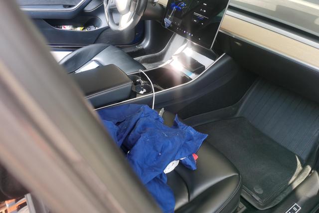 Tesla Model 3 2020 car image #7