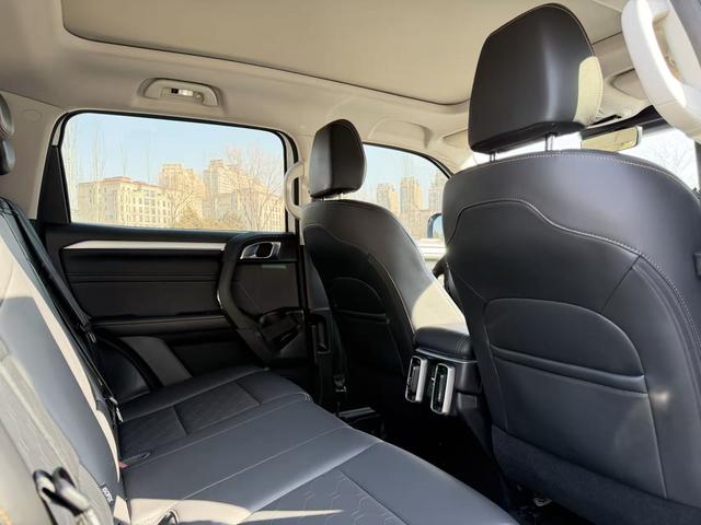 Haval X Dog / Dargo 2022 #7 Haval X Dog / Dargo 2022 car image #7