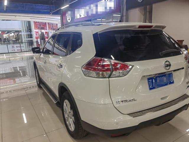 Nissan X-Trail 2016 car image #7