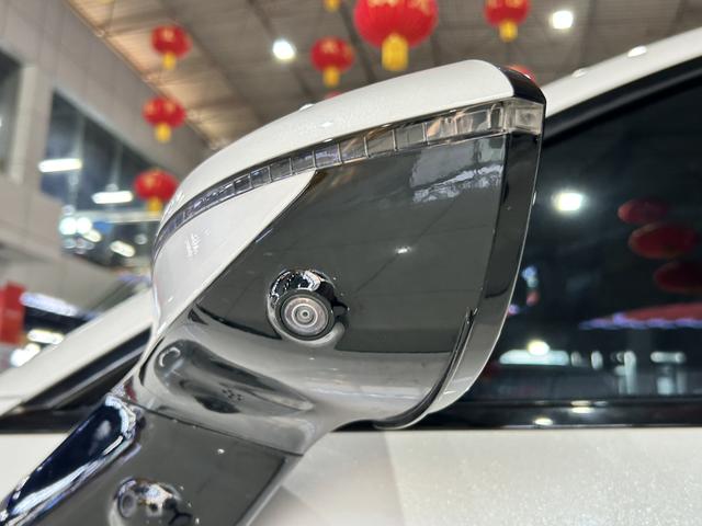 Avatr 11 2023 car image #7