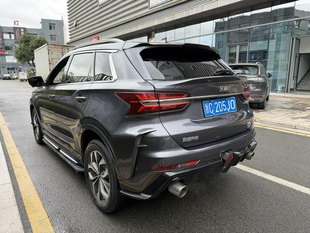 SWM斯威汽车 SWM斯威G01 2019 #7 SWM斯威汽车 SWM斯威G01 2019 汽车图片 #7