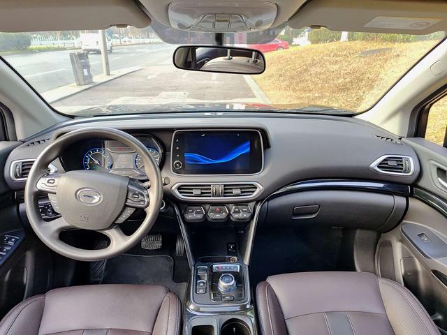 GAC ix4 2018 car image #7