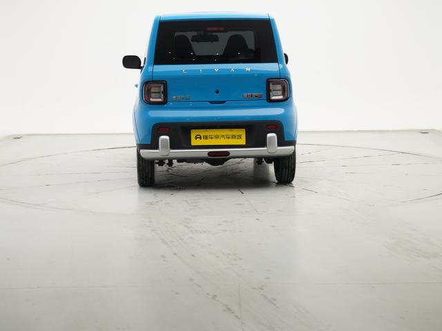 Livan 2025 #7 Livan 2025 car image #7