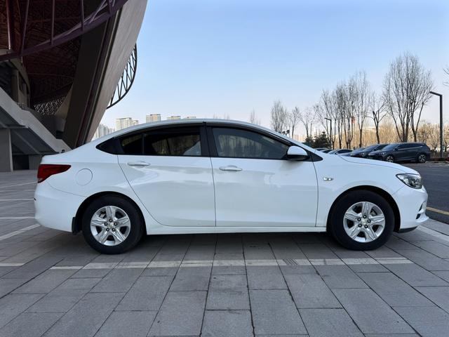 Chevrolet Cavalier 2018 immagine di auto #7