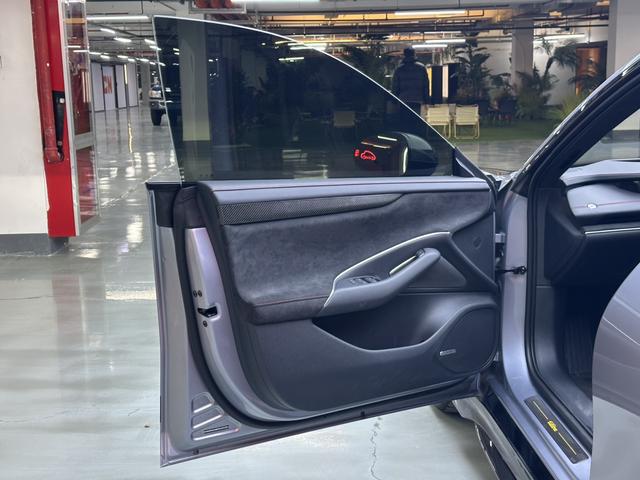 小米汽车 2025 汽车图片 #7