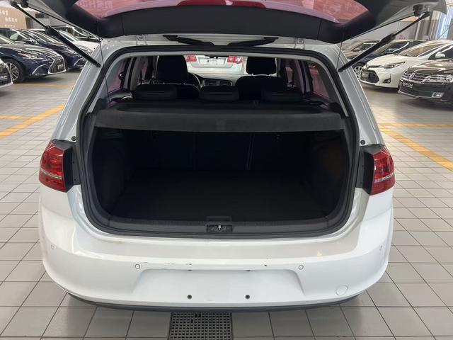 Volkswagen Golf 2016 car image #7