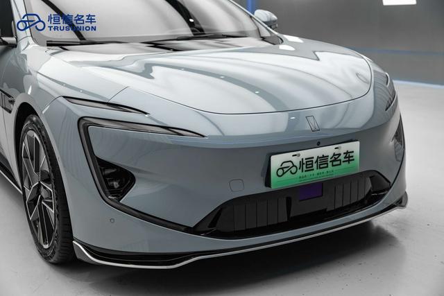 Avatr 12 2023 car image #7