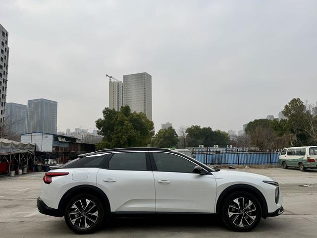 Citroen C5 X 2024 #7 Citroen C5 X 2024 car image #7