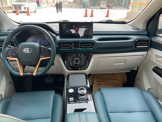 SWM斯威汽车 SWM斯威大虎EDi 2025 汽车图片 #7