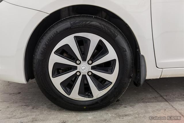 Great Wall C30 2014 imagem de carro #7