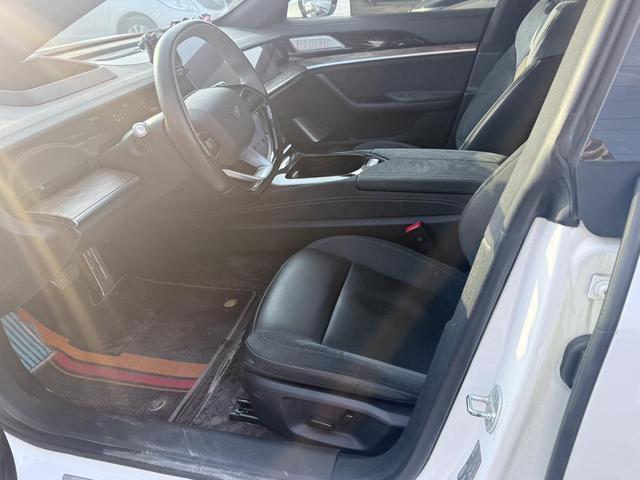 哪吒汽车 哪吒S 2023 汽车图片 #7