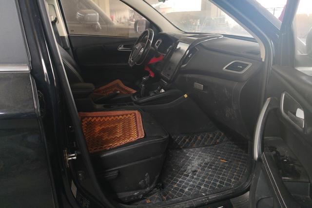 SWM斯威汽车 SWM斯威X7 2017 #7 SWM斯威汽车 SWM斯威X7 2017 汽车图片 #7