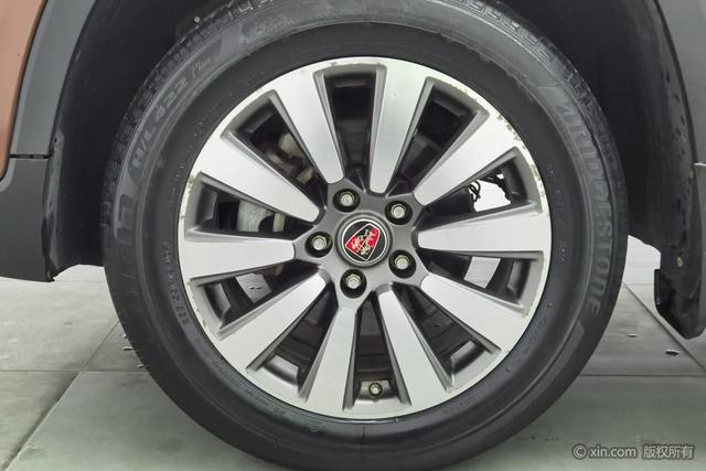 Roewe RX8 2019 car image #7