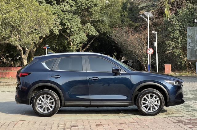 Mazda CX-5 2022 car image #7