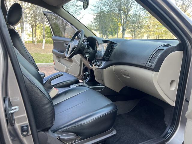 Hyundai Elantra HD 2014 car image #7