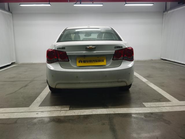 Chevrolet Cruze 2013 immagine di auto #7