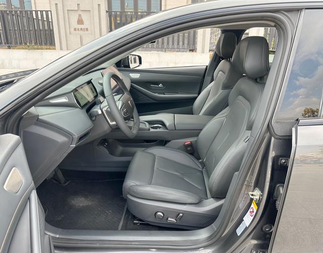 Deepal SL03 2023 car image #7