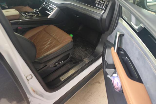 BYD 2022 immagine di auto #7