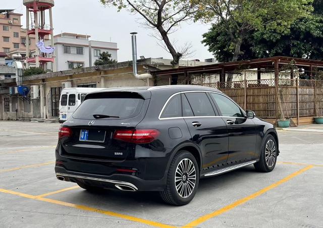 Mercedes-Benz GLC Class 2019 #7 Mercedes-Benz GLC Class 2019 immagine di auto #7