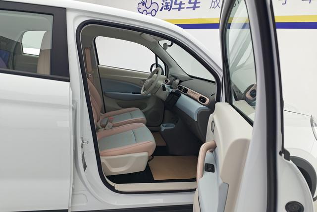 零跑汽车 零跑T03 2026 汽车图片 #7