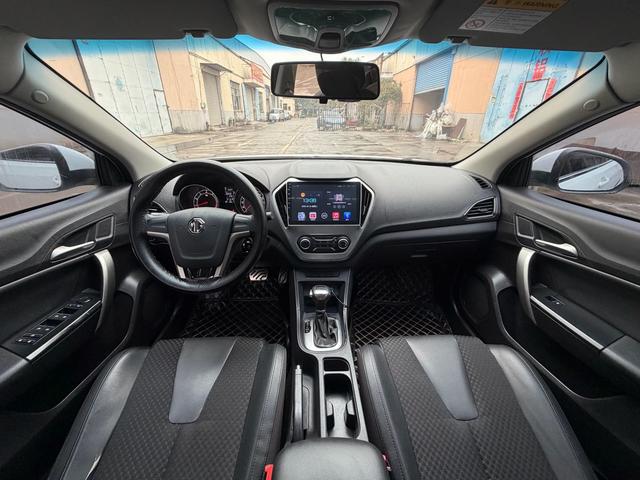 MG GT 2015 #7 MG GT 2015 car image #7