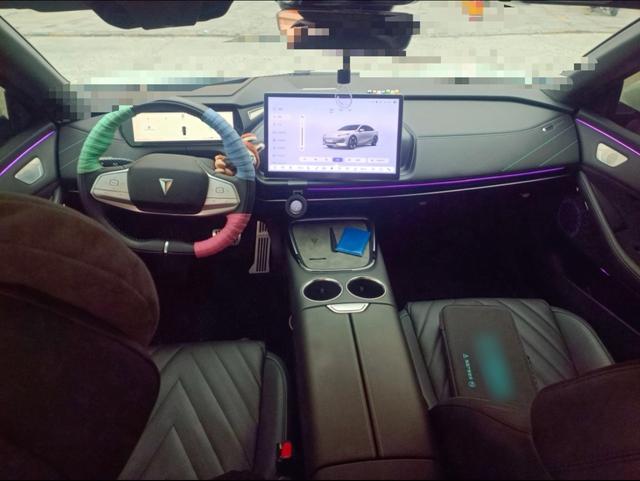 Deepal SL03 2023 car image #7