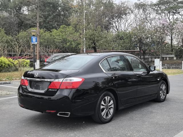 Honda Accord 2015 image de voiture #7