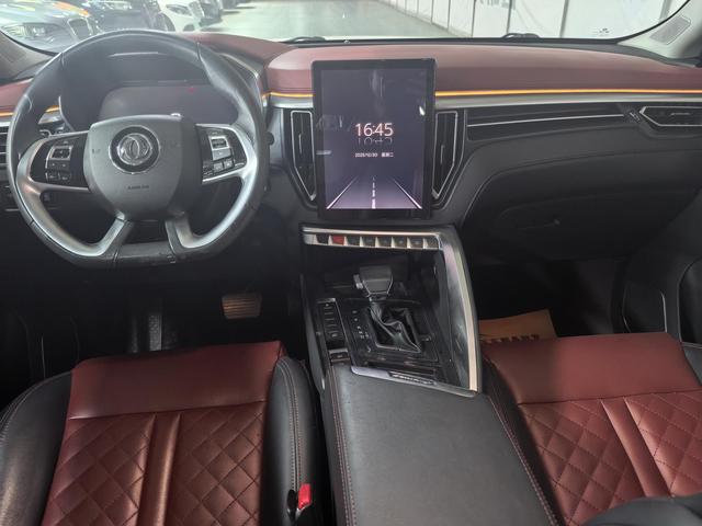 Forthing T5 2018 car image #7