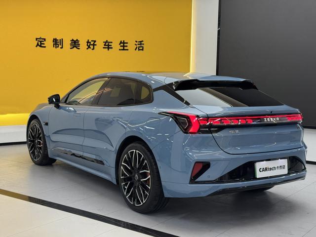 极氪 极氪001 2025 汽车图片 #7