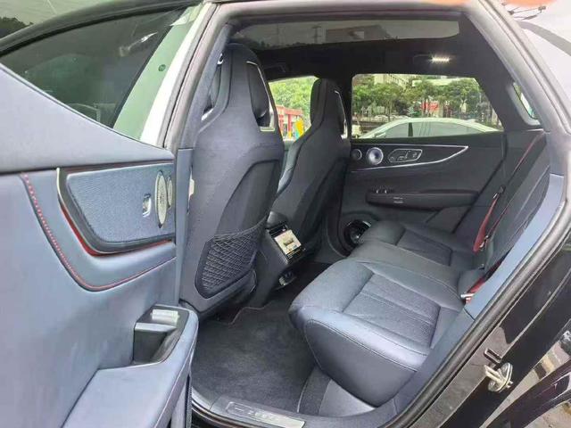 极氪 极氪001 2026 汽车图片 #7