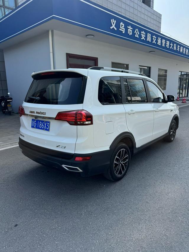 SWM斯威汽车 2022 汽车图片 #7