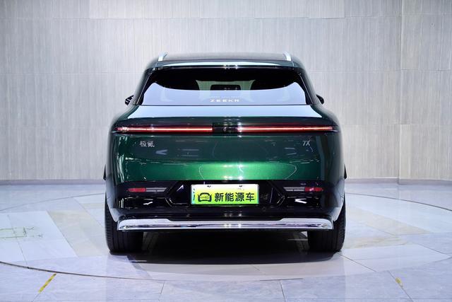 极氪 极氪7X 2024 汽车图片 #7