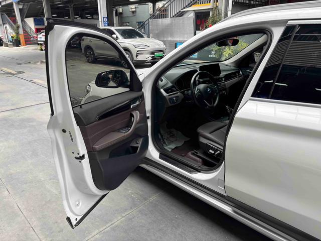 BMW X1 2023 car image #7