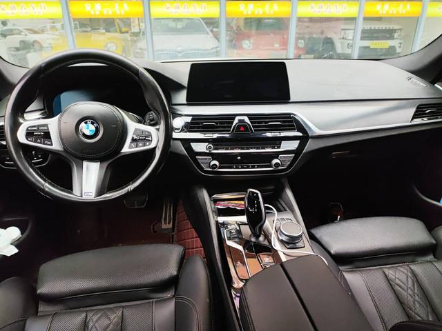 BMW 5 Series 2021 car image #7